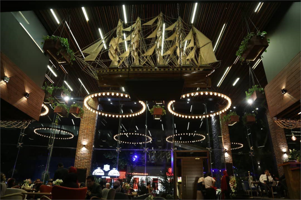 کاپیتان لانژ gallery 38