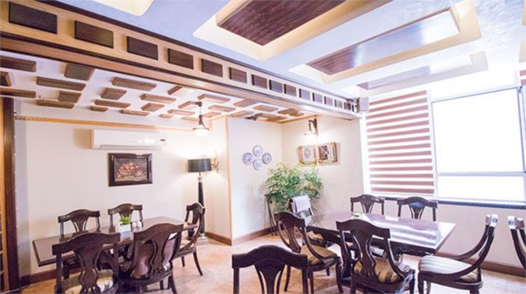 لاپیدوس (هتل رودکی) gallery 1