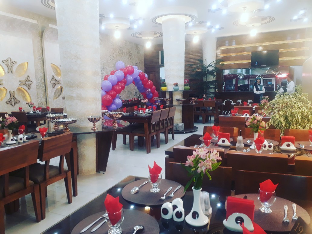حاج عباسعلی و پسران (شیراز) gallery 1