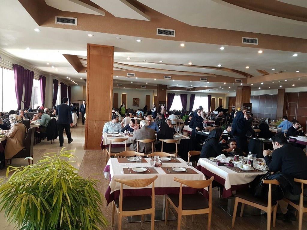 میزبان (هتل میزبان بابلسر)